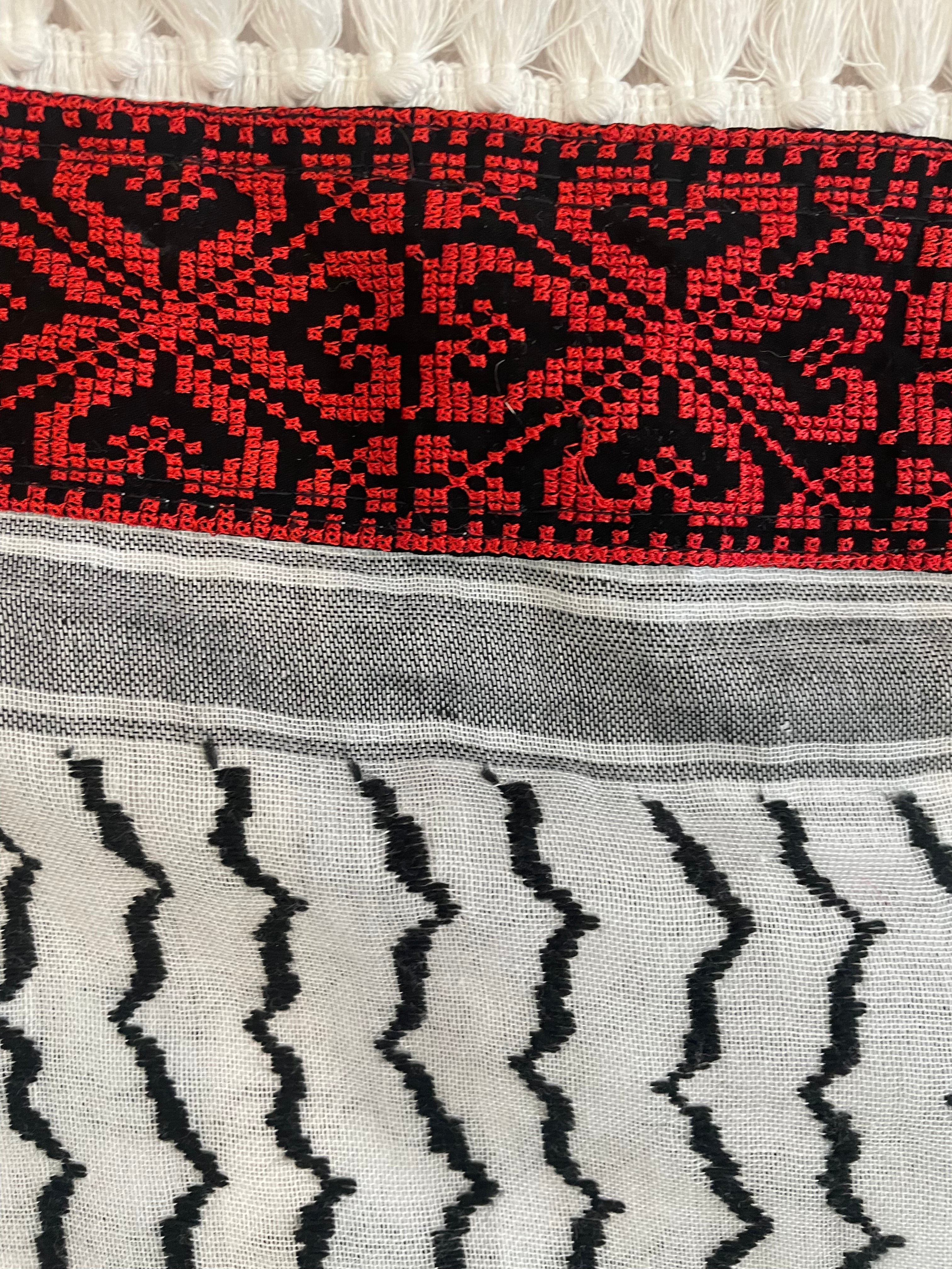 Tatreez Keffiyeh