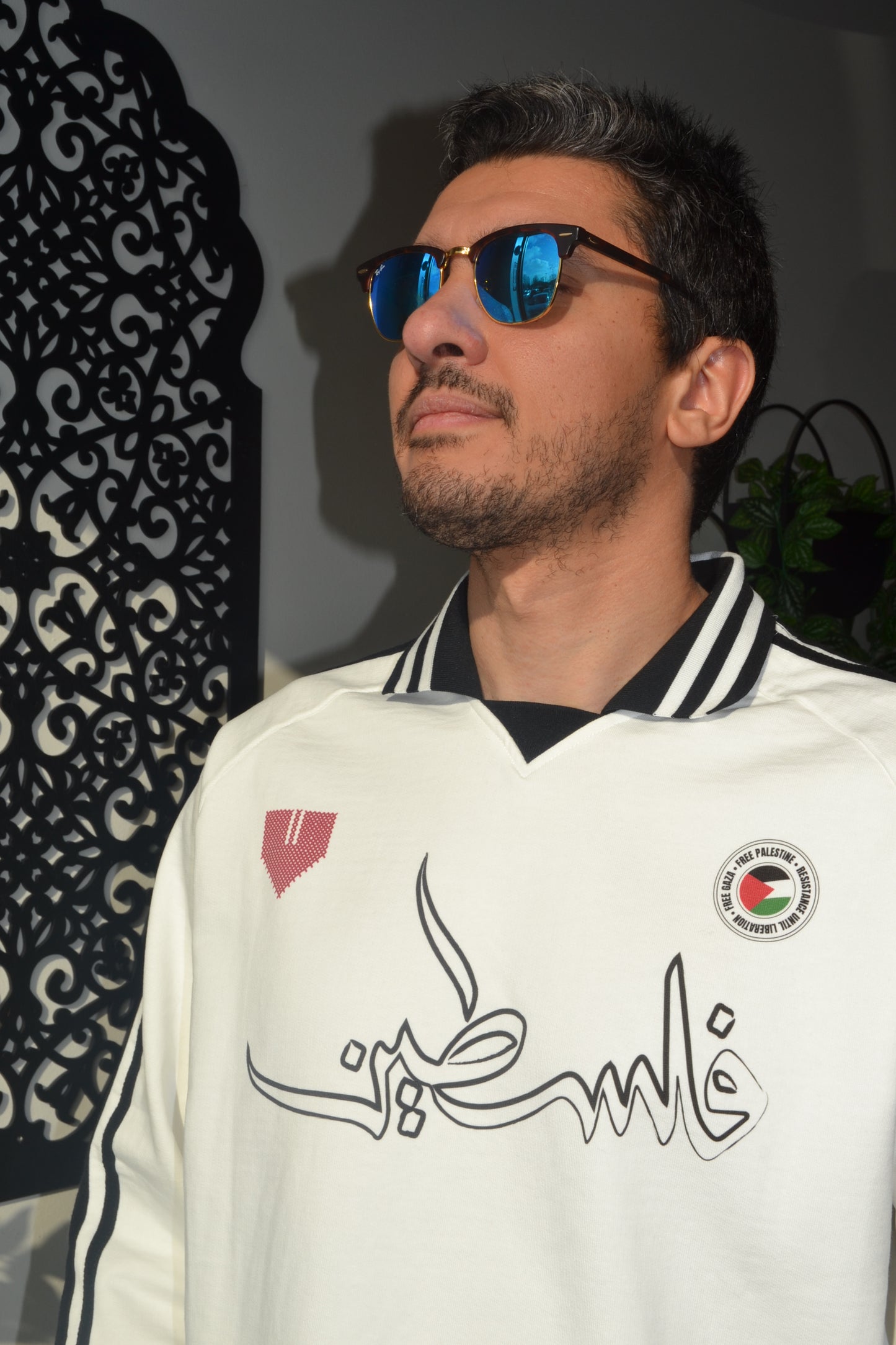 Muakwama Collard Crewneck