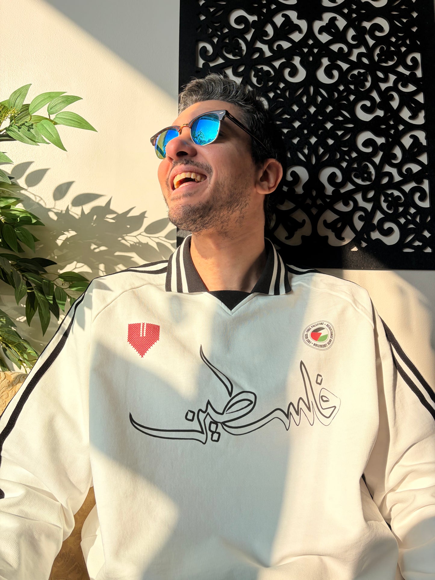 Muakwama Collard Crewneck