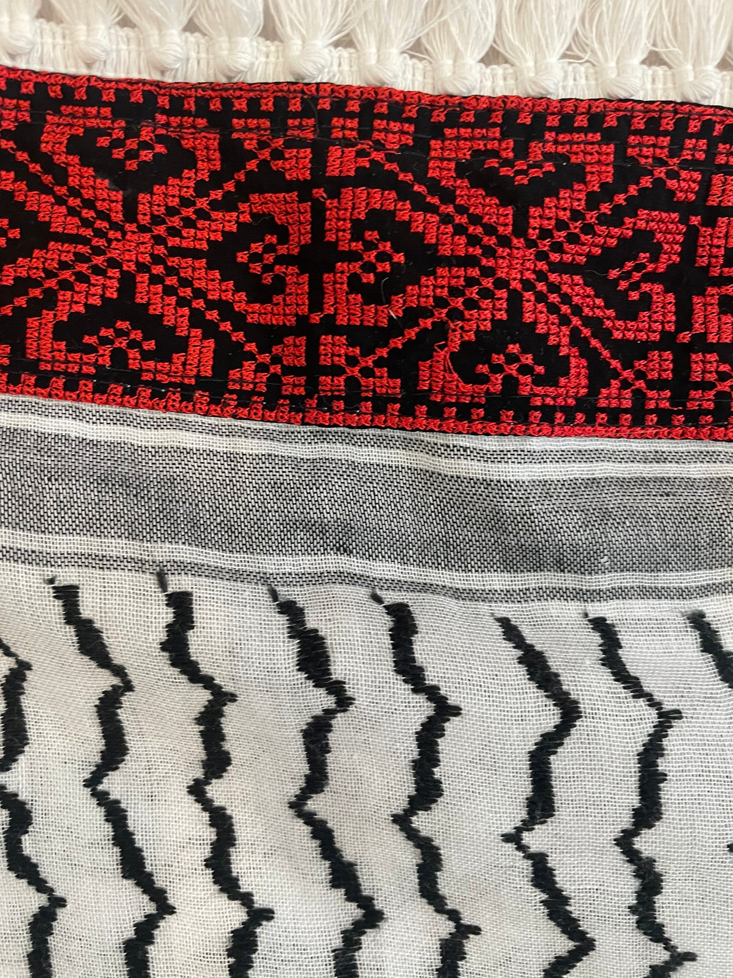 Tatreez Keffiyeh